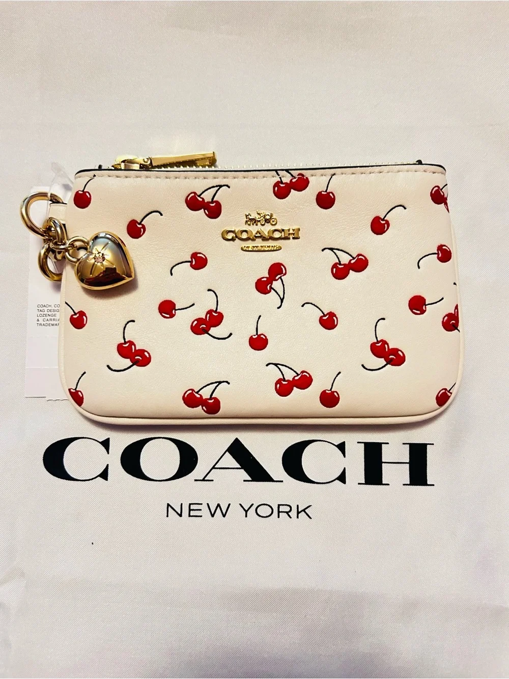 COACH Cherry Print/ W Heart Charm Wristlet Pouch